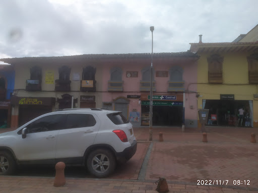 Servicio médico Central Ips