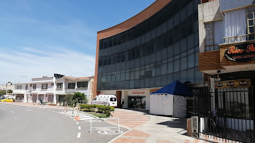 Urgencias Clinica El Laguito