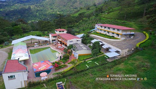 Termales Arco Iris