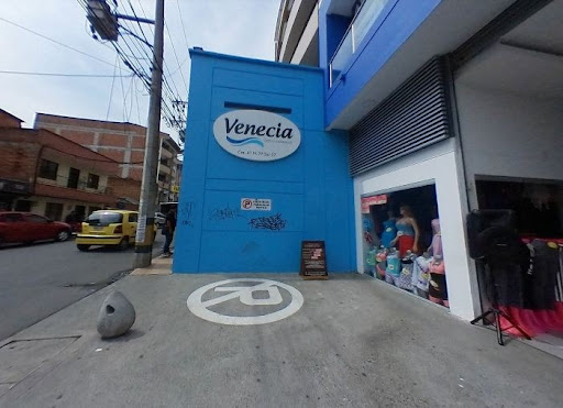 Centro Comercial Venecia