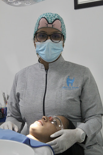 Odontología Marcela Reyes