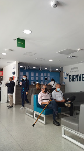 Torre médica Centro Comercial Mayorca