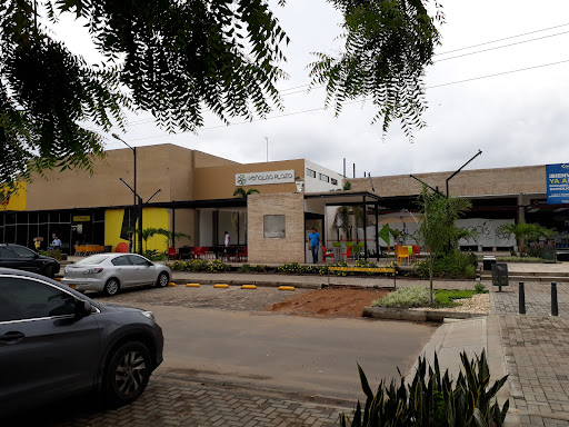 Centro Comercial Peñalisa Plaza