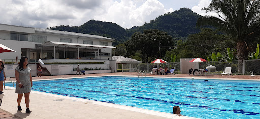 Centro Recreacional La Isla