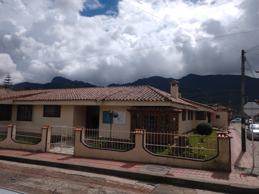 La Clinica Pompilio Nieto
