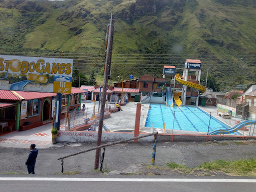 Centro Recreacional los Toboganes