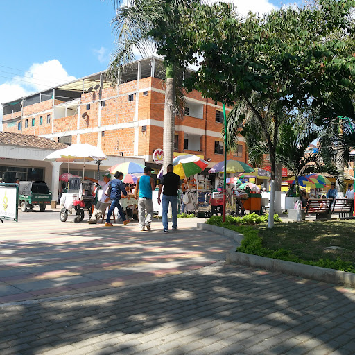 Centro Comercial Comultrasan