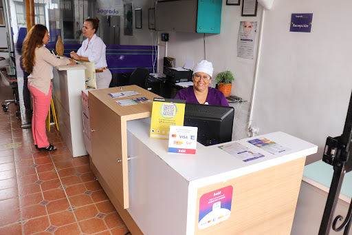 Centro Médico Sagrada Familia